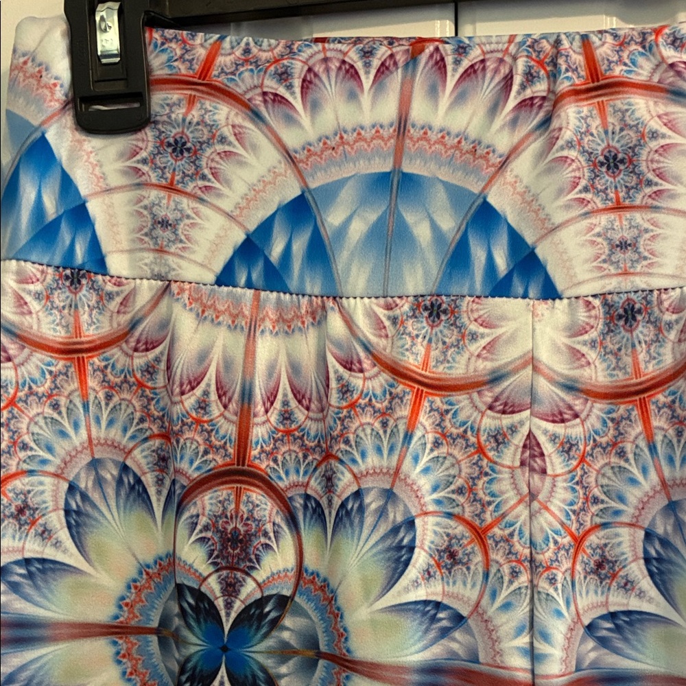 Colorful Geometric Patterned Pants - Picture 3 of 3